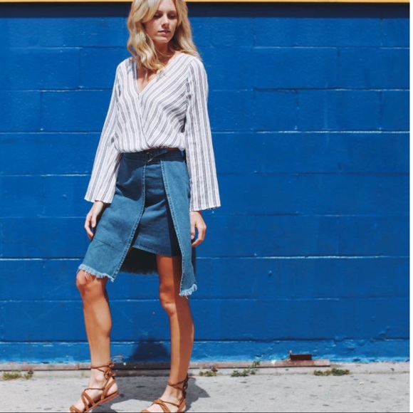 Sadie & Sage Dresses & Skirts - Sadie & Sage Denim Asymmetrical Open Midi Skirt